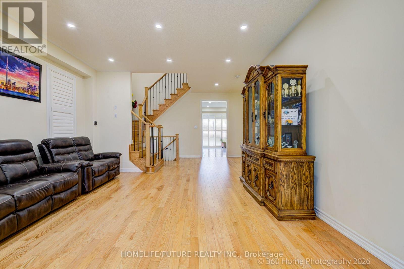 42 Samuel Crescent, Springwater, Ontario  L9X 2A4 - Photo 5 - S13675830