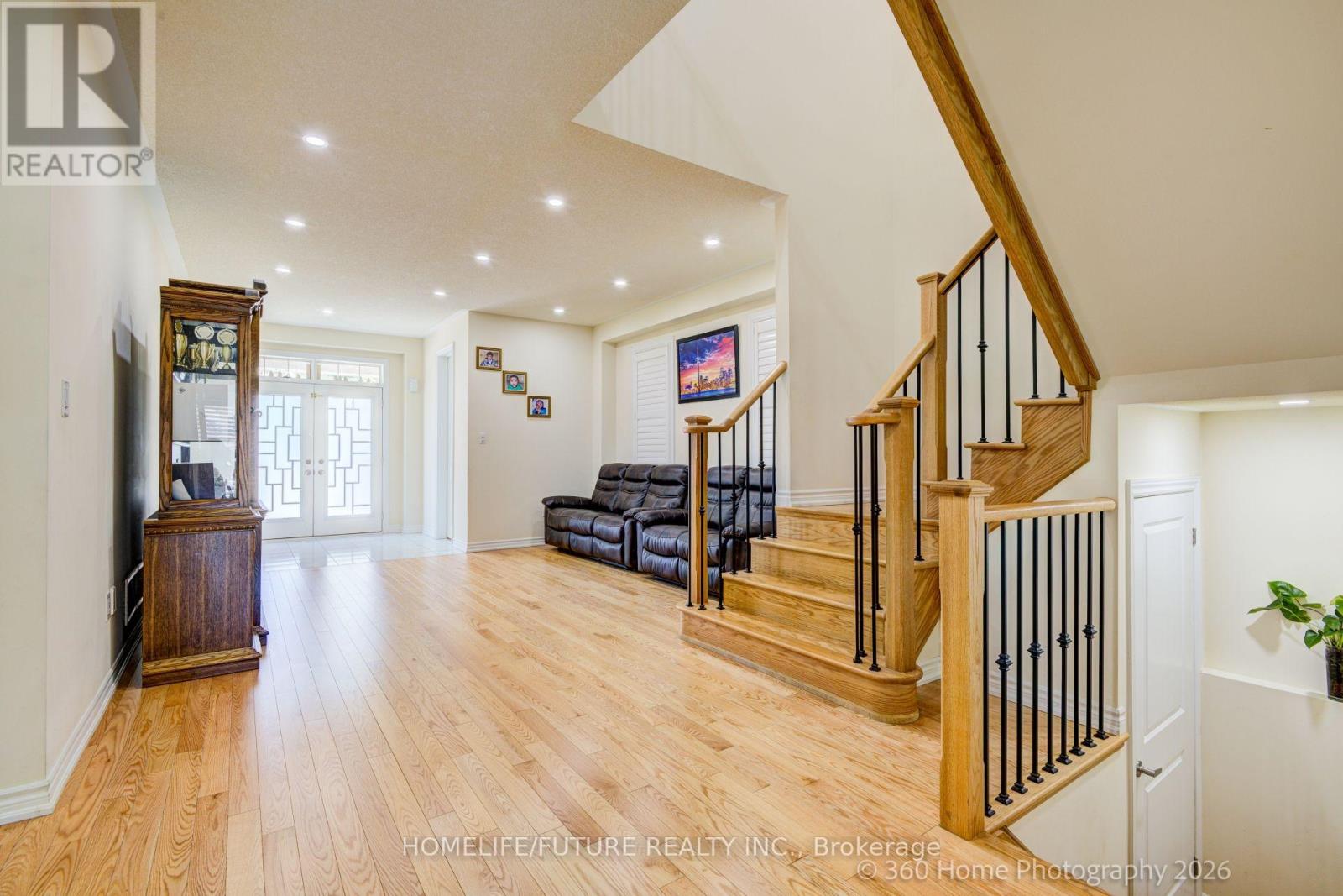 42 Samuel Crescent, Springwater, Ontario  L9X 2A4 - Photo 8 - S13675830