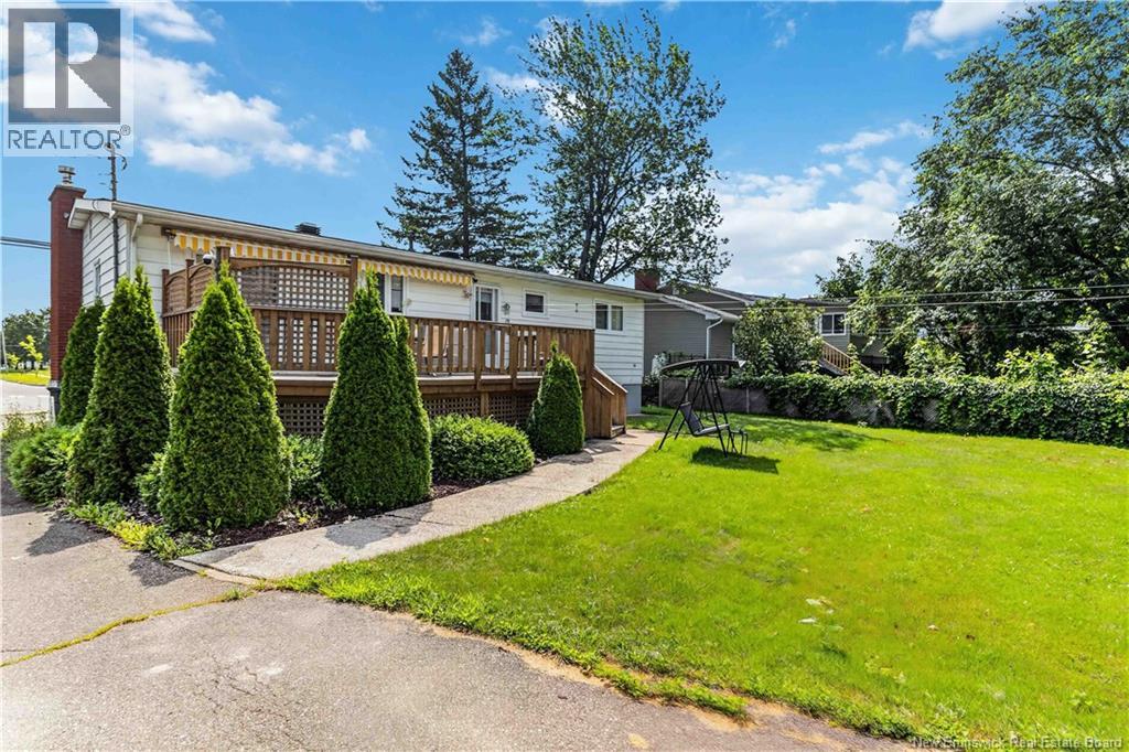 1071 Smythe Street, Fredericton, New Brunswick E3B 3H4 - Photo 24 - NB146017