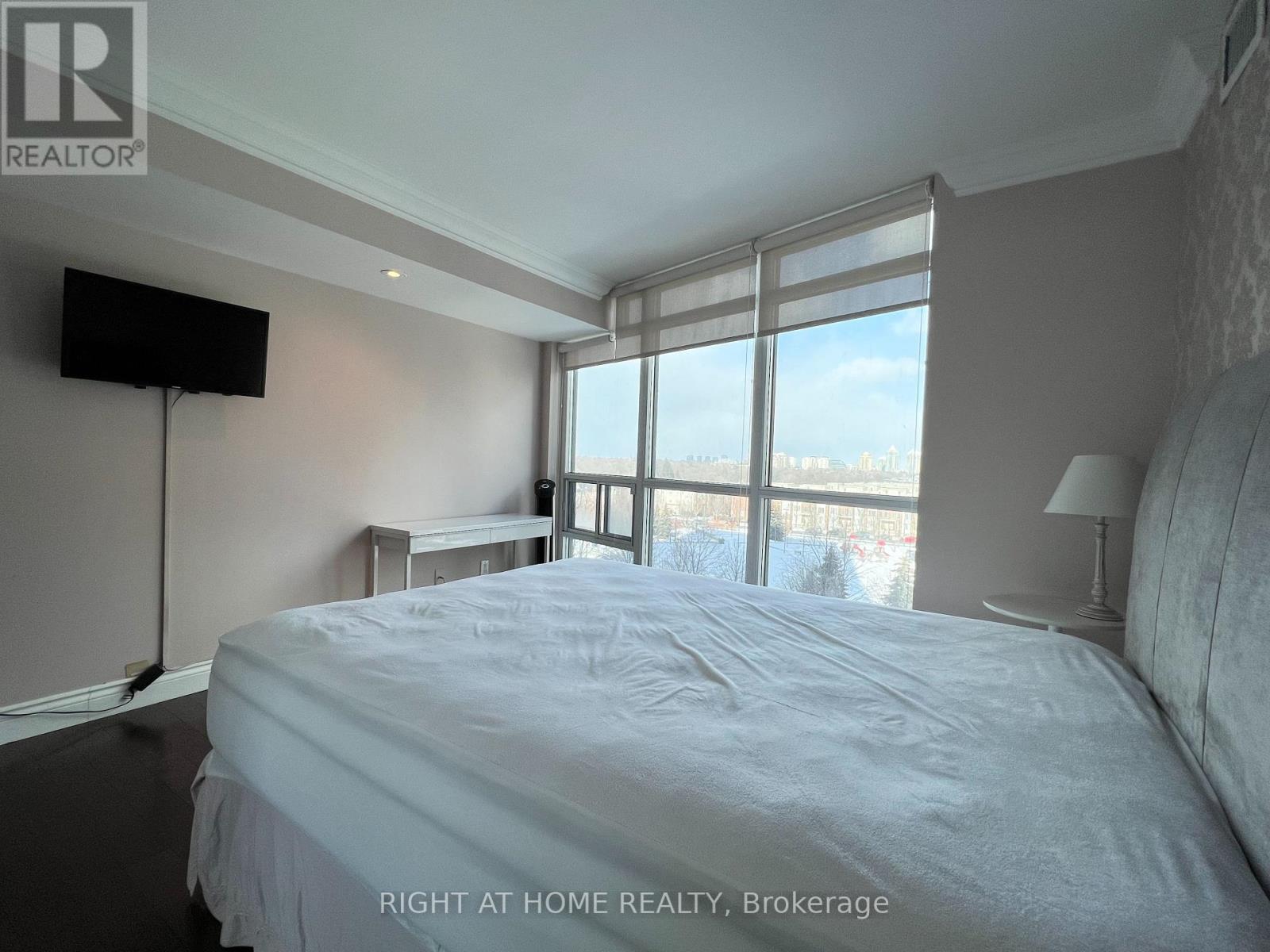 702 - 28 Harrison Garden Boulevard, Toronto, Ontario M2N 7B5 - Photo 12 - C13655304