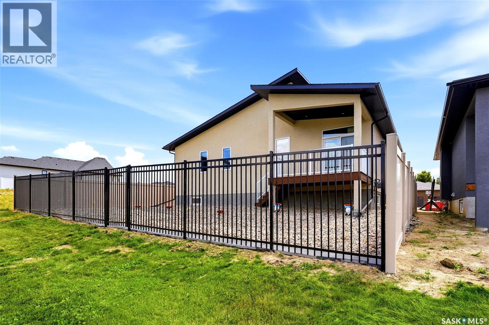 724 3rd Avenue, Pilot Butte, Saskatchewan  S0G 3Z0 - Photo 48 - SK045494
