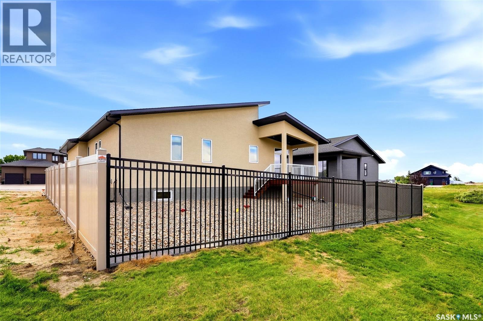 724 3rd Avenue, Pilot Butte, Saskatchewan  S0G 3Z0 - Photo 49 - SK045494