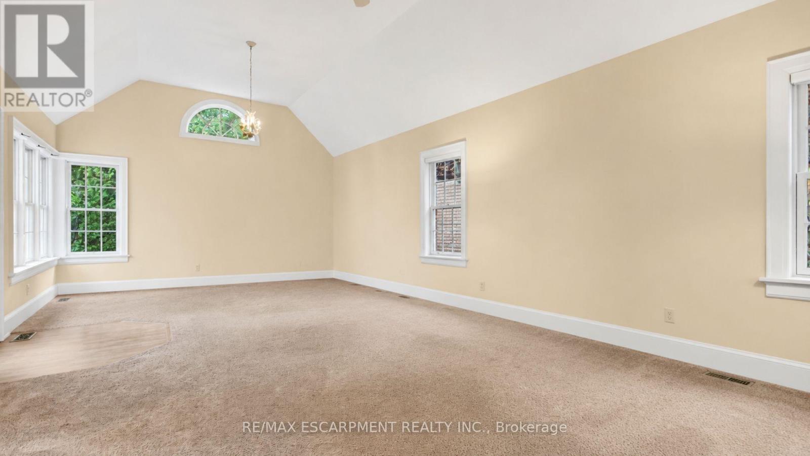 3046 South Drive, Burlington, Ontario  L7N 1H2 - Photo 10 - W13675548