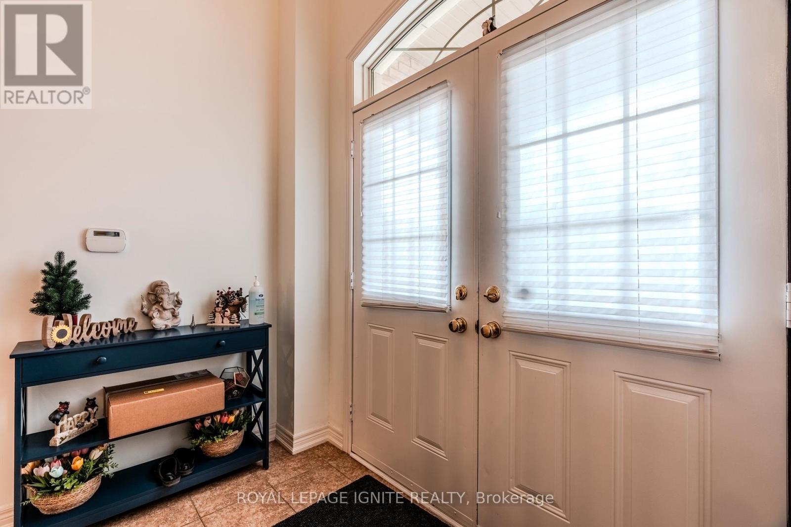7 Picasso Drive, Brampton, Ontario  L6P 3L5 - Photo 11 - W13675562