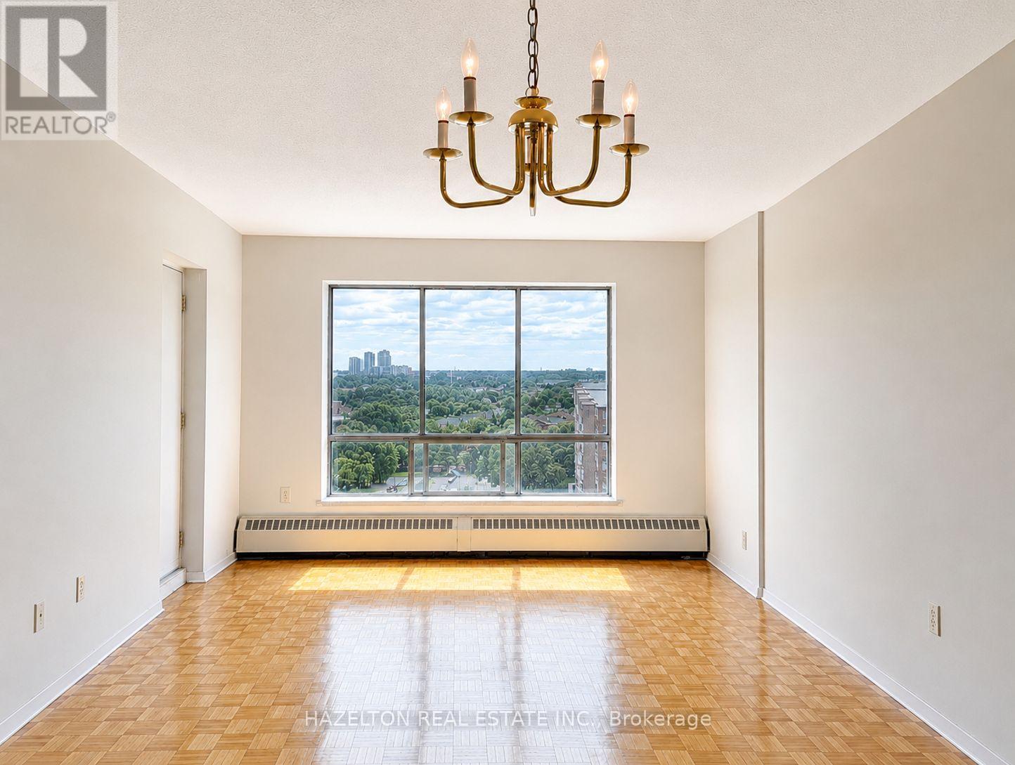1002 - 1665 Bloor Street E, Mississauga, Ontario  L4X 1S4 - Photo 2 - W13675592
