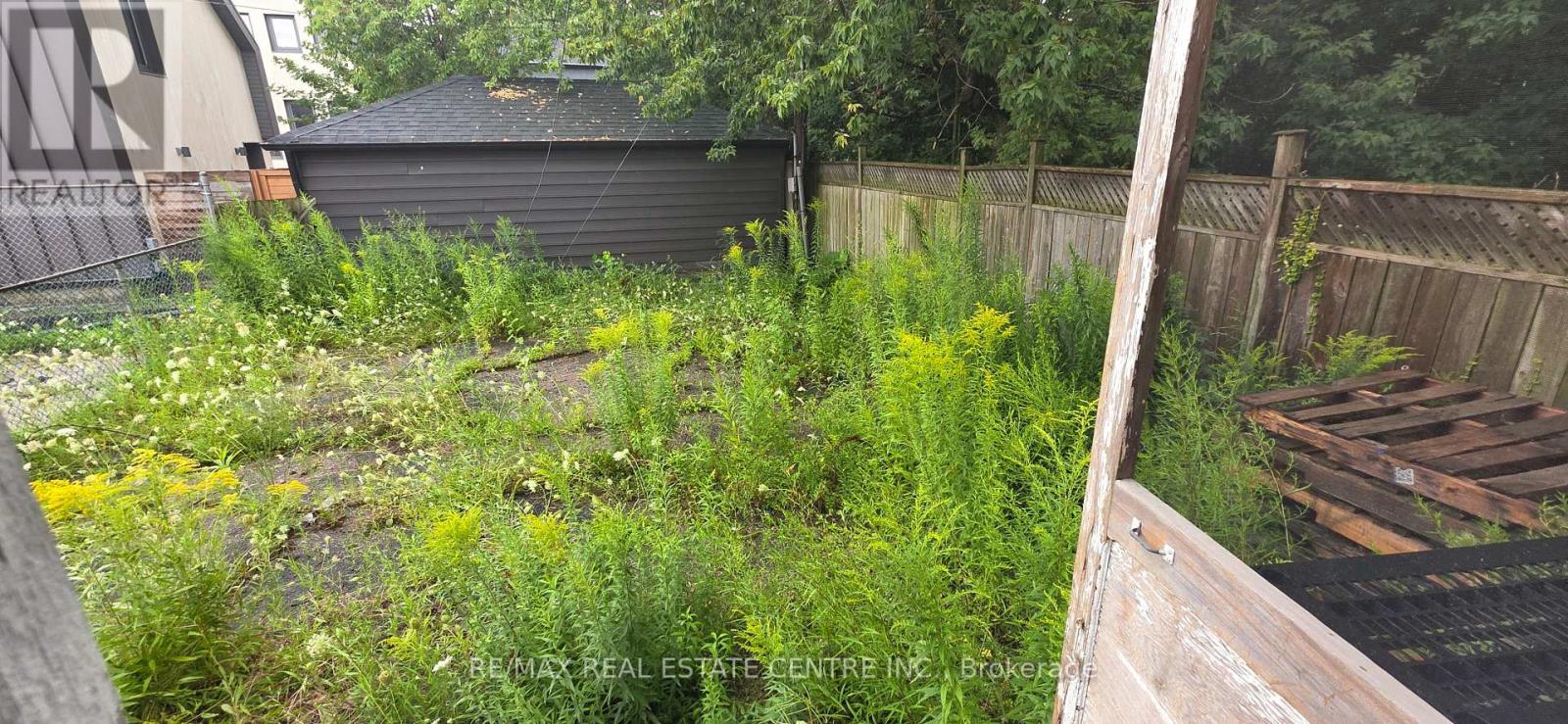 3391 Lake Shore Boulevard W, Toronto, Ontario  M8W 1N2 - Photo 10 - W13675602