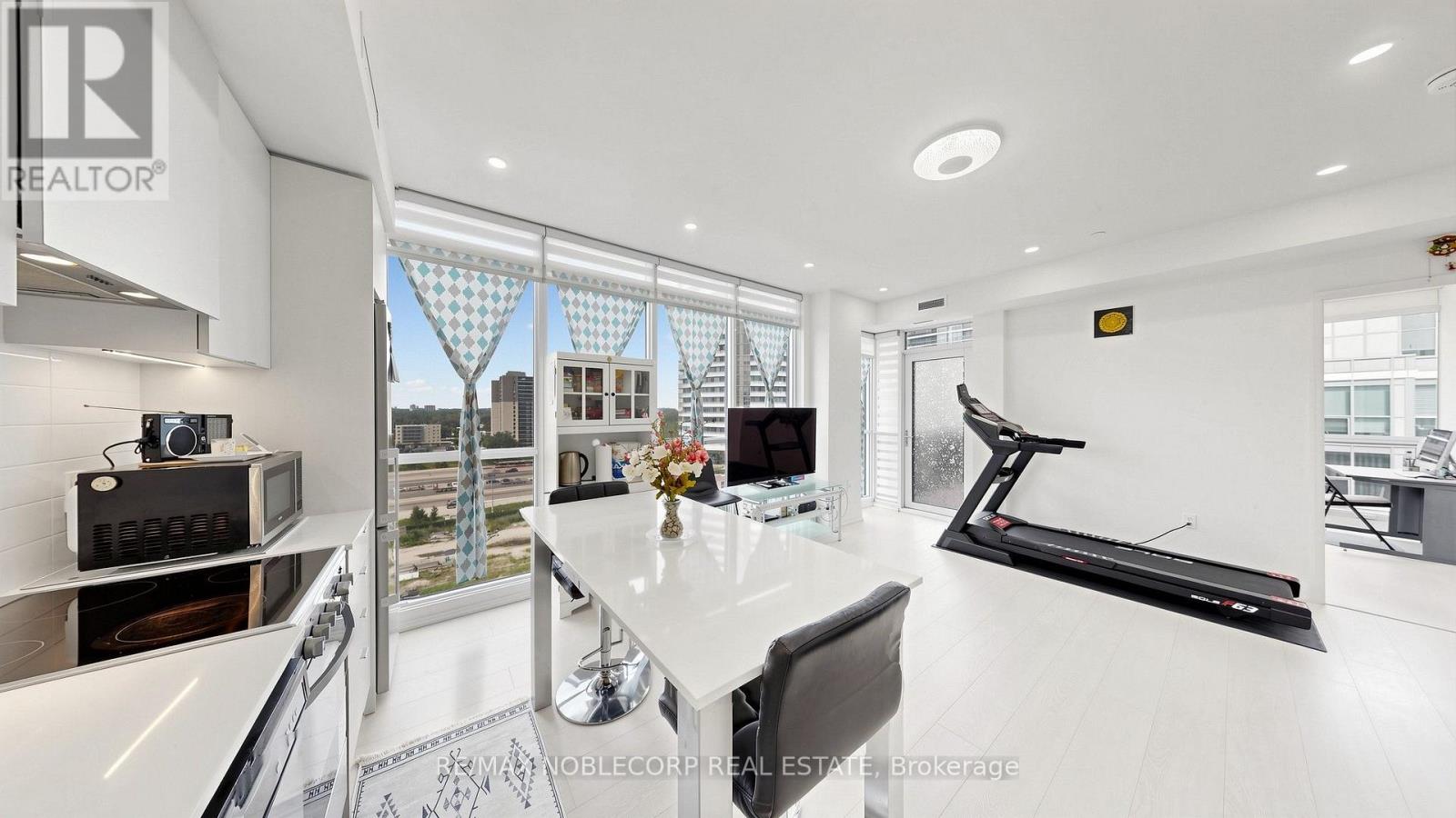 1005 - 10 Gibbs Road, Toronto, Ontario  M9B 0E2 - Photo 14 - W13675640