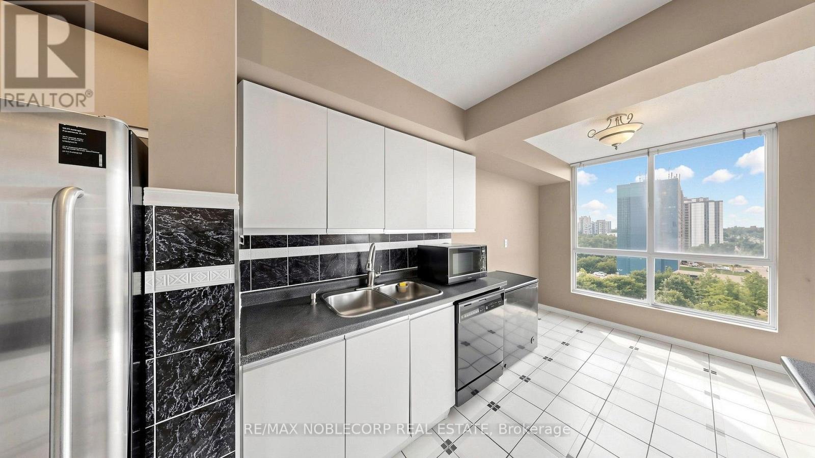 804 - 2901 Kipling Avenue, Toronto, Ontario  M9V 5E5 - Photo 21 - W13675652
