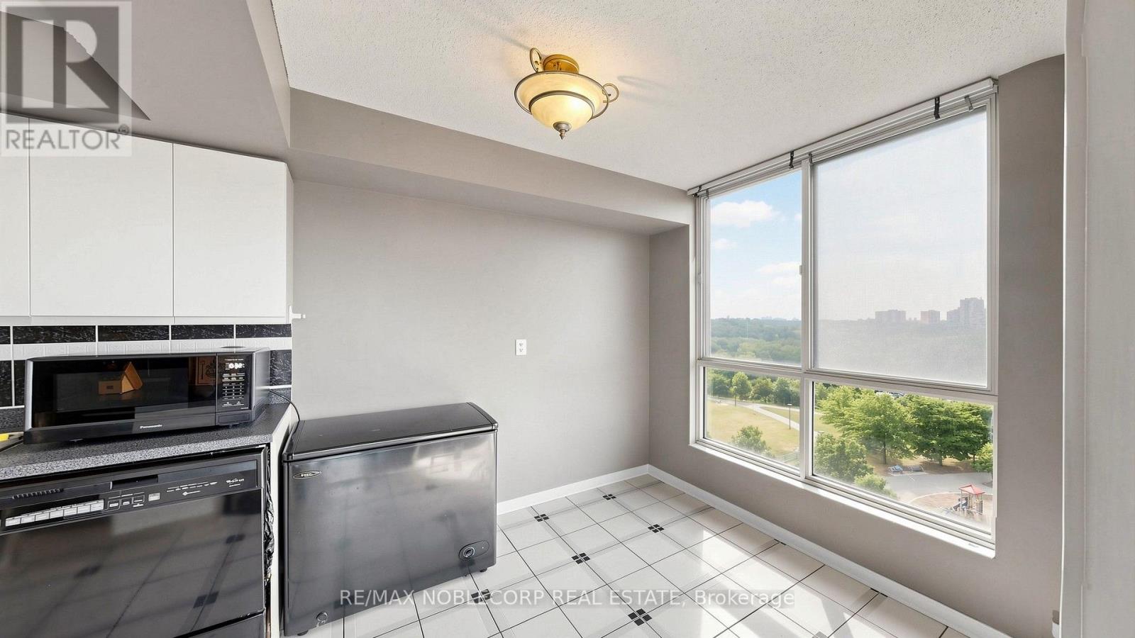 804 - 2901 Kipling Avenue, Toronto, Ontario  M9V 5E5 - Photo 25 - W13675652
