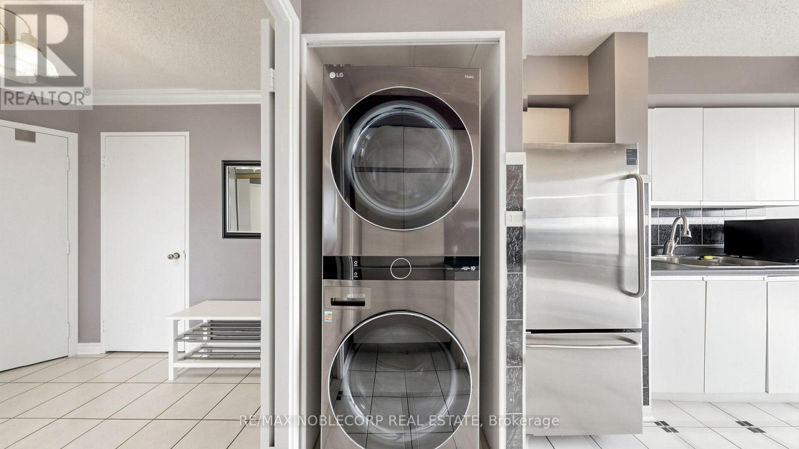 804 - 2901 Kipling Avenue, Toronto, Ontario  M9V 5E5 - Photo 42 - W13675652
