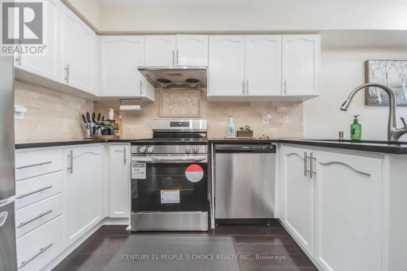 644 Madame Street, Mississauga, Ontario L5W 1G6 - Photo 10 - W13675664