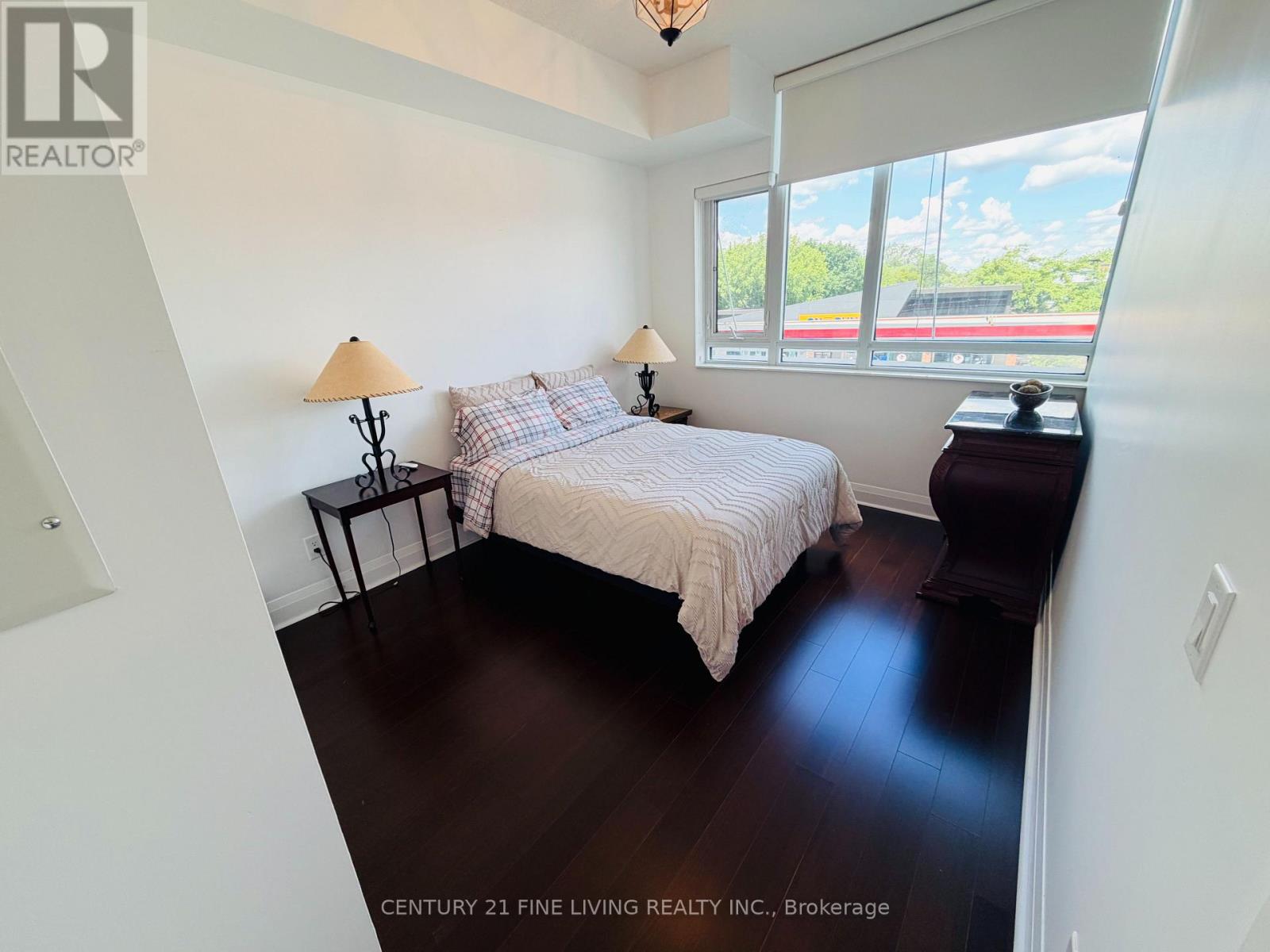 201 - 1 Hurontario Street, Mississauga, Ontario  L5G 0A3 - Photo 9 - W13675686