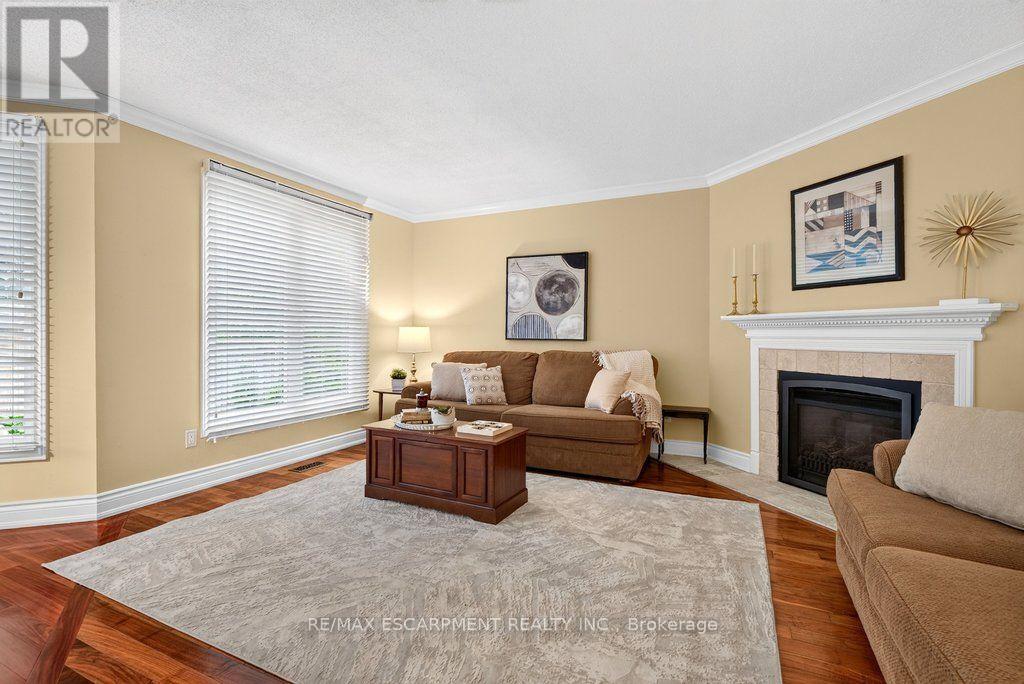 1152 Lockhart Road, Burlington, Ontario  L7S 1G9 - Photo 18 - W13675708