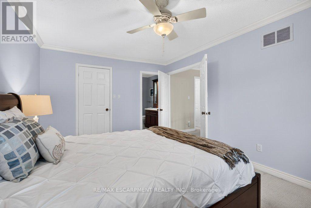 1152 Lockhart Road, Burlington, Ontario  L7S 1G9 - Photo 25 - W13675708