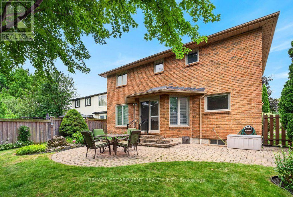 1152 Lockhart Road, Burlington, Ontario  L7S 1G9 - Photo 33 - W13675708