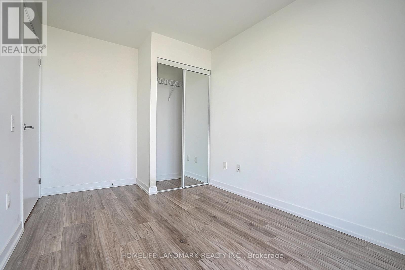 3208 - 4065 Confederation Parkway, Mississauga, Ontario  L5B 0L4 - Photo 17 - W13675716