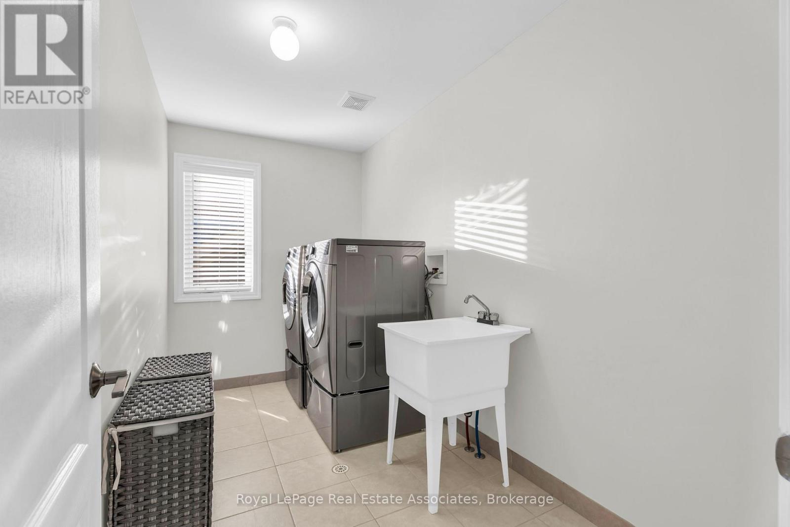 879 Etherington Way, Milton, Ontario  L9T 0Z3 - Photo 34 - W13675746
