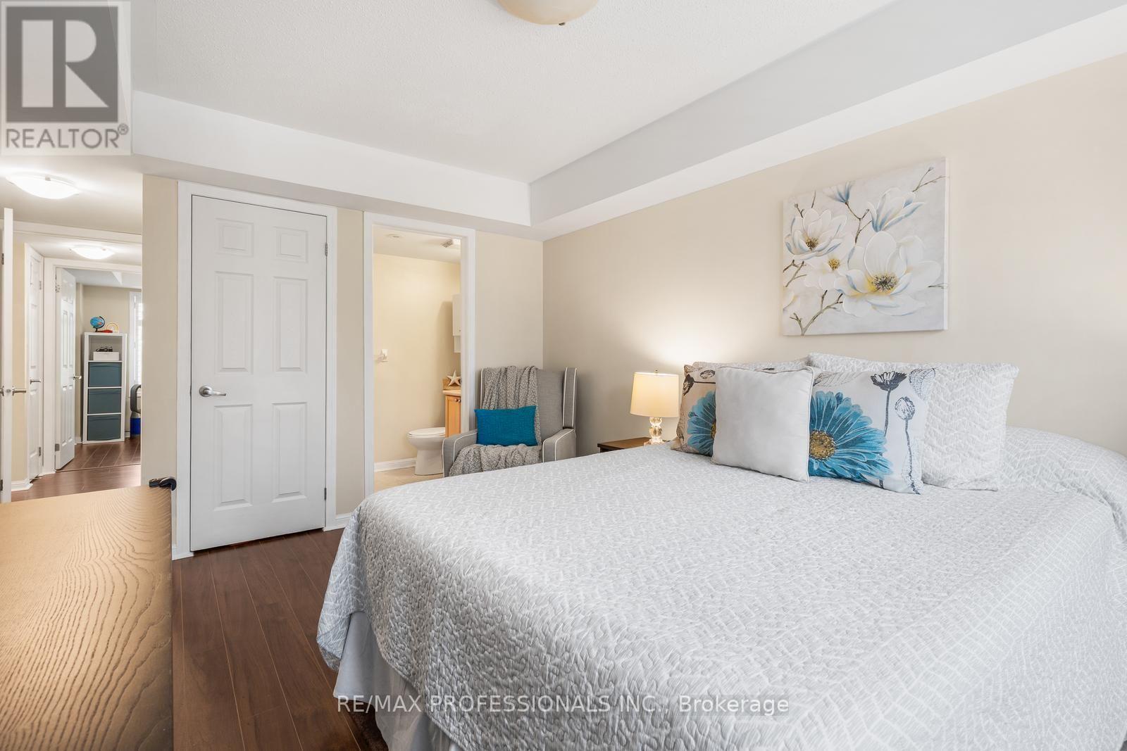 5 - 3025 Elmcreek Road, Mississauga, Ontario L5B 0B6 - Photo 15 - W13675784