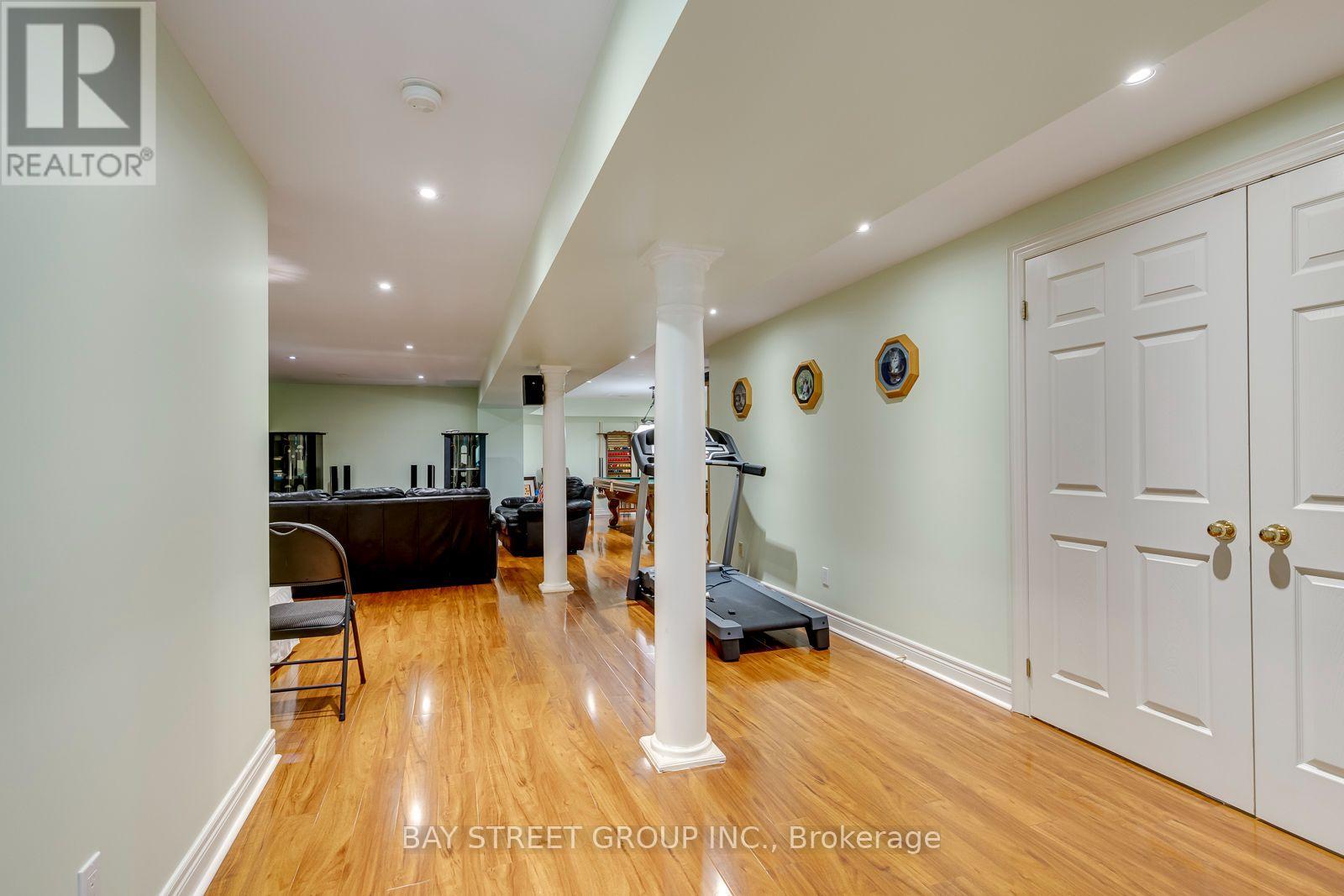 4177 Millcroft Park Drive, Burlington, Ontario  L7M 3V2 - Photo 40 - W13675796