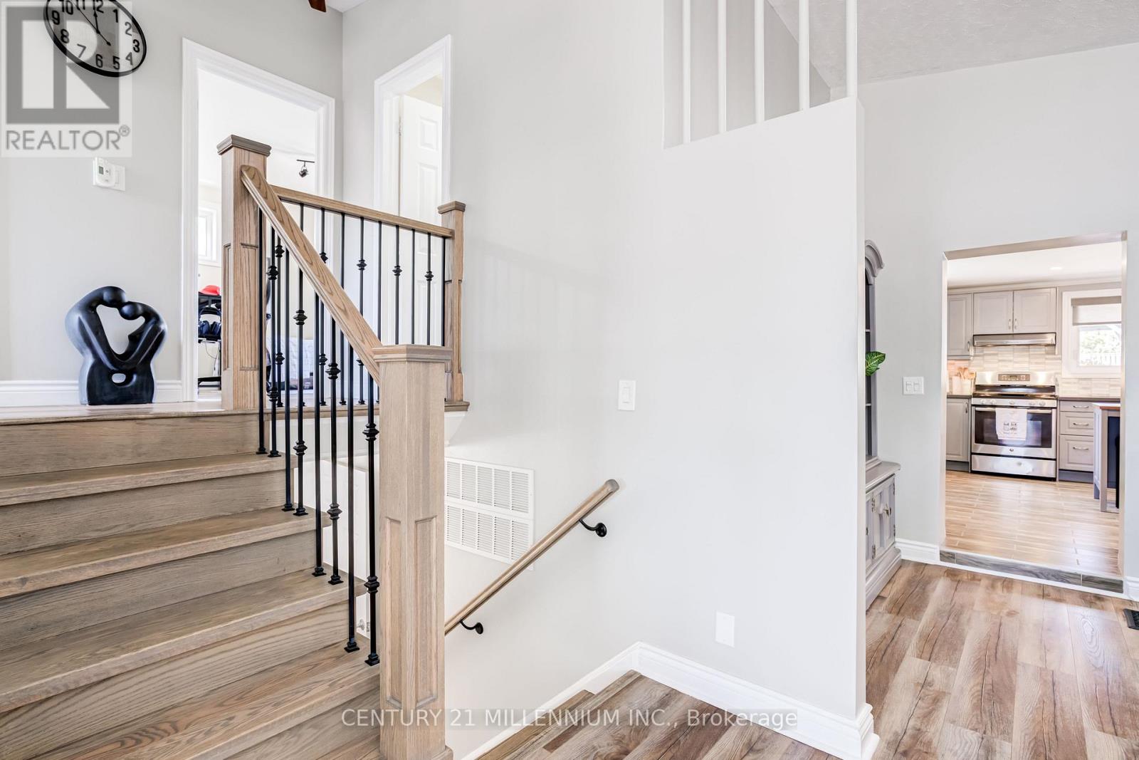 26 Alston Court, Brampton, Ontario  L6W 3B6 - Photo 18 - W13675832