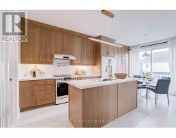 1825 PARKHURST CRESCENT, Pickering, Ontario