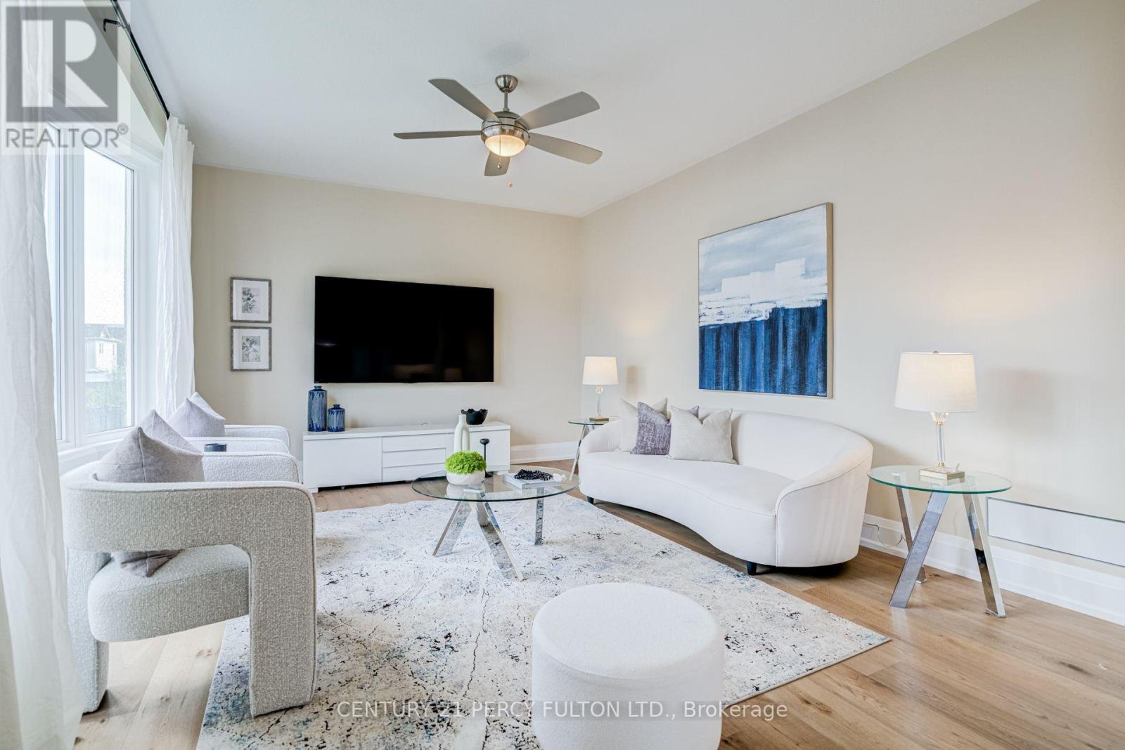 1825 Parkhurst Crescent, Pickering, Ontario  L1X 0B1 - Photo 4 - E13665972