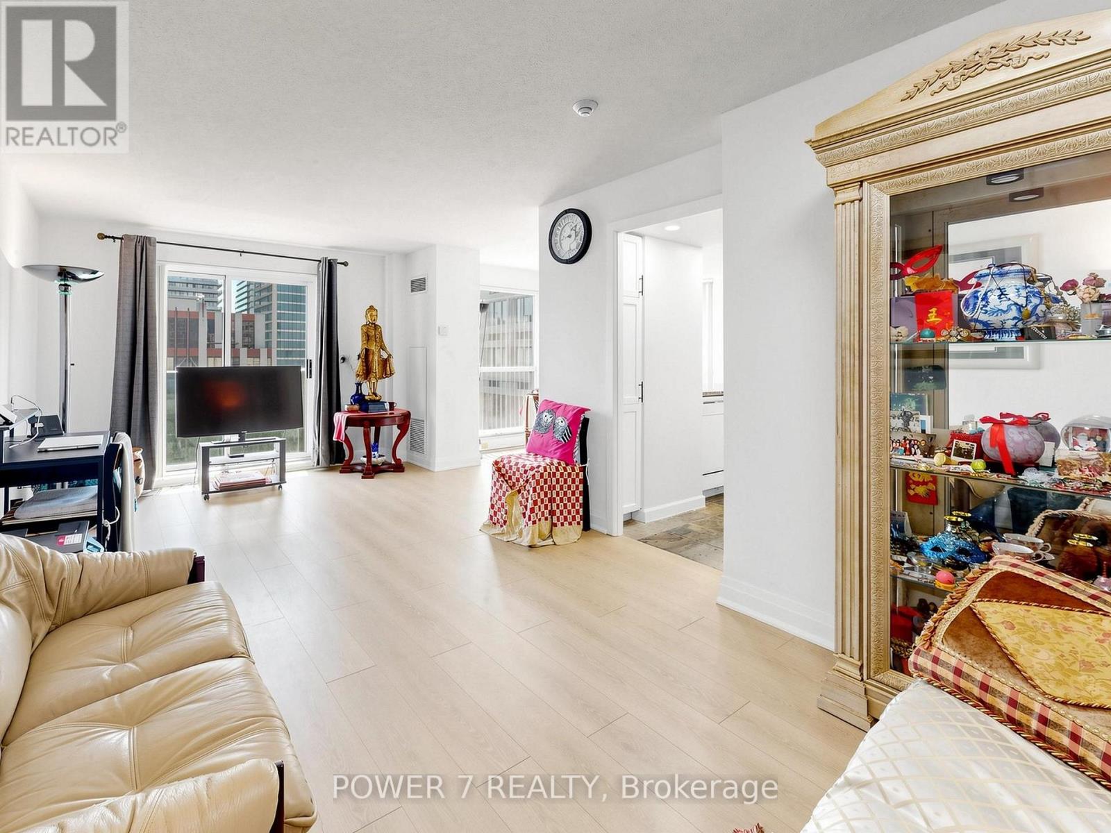 2512 - 8 Park Road, Toronto, Ontario  M4W 3S5 - Photo 9 - C13650290