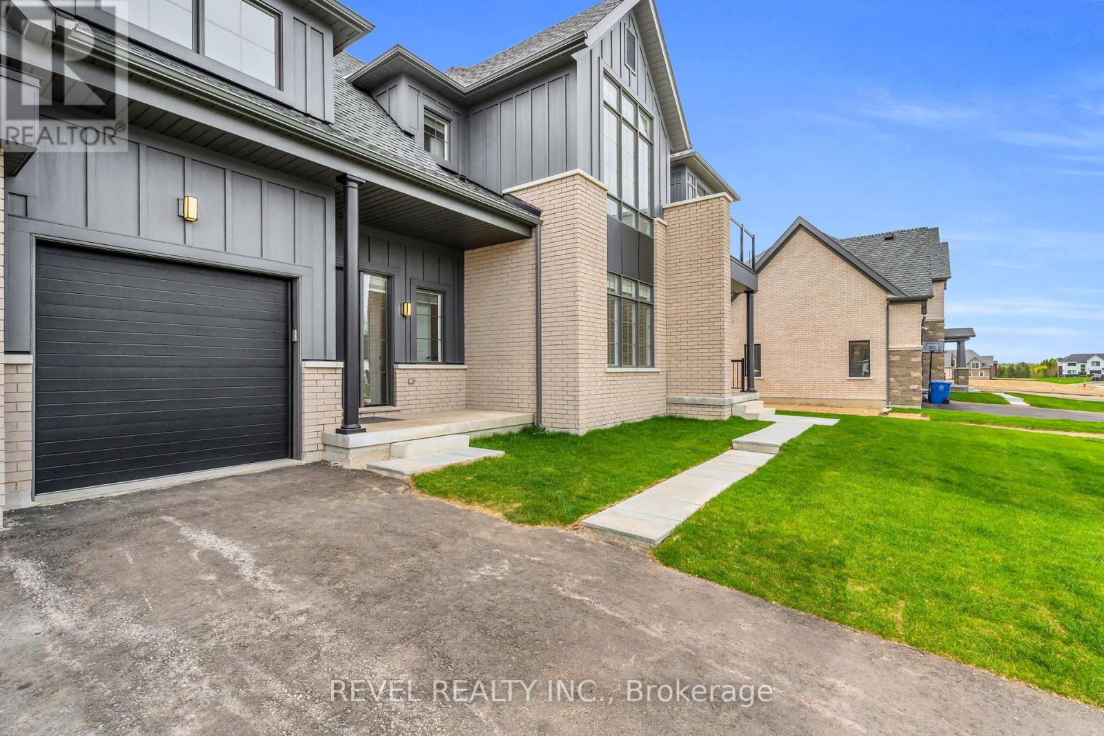 36 Ewing Way, Amaranth, Ontario  L9W 7V6 - Photo 3 - X13675536