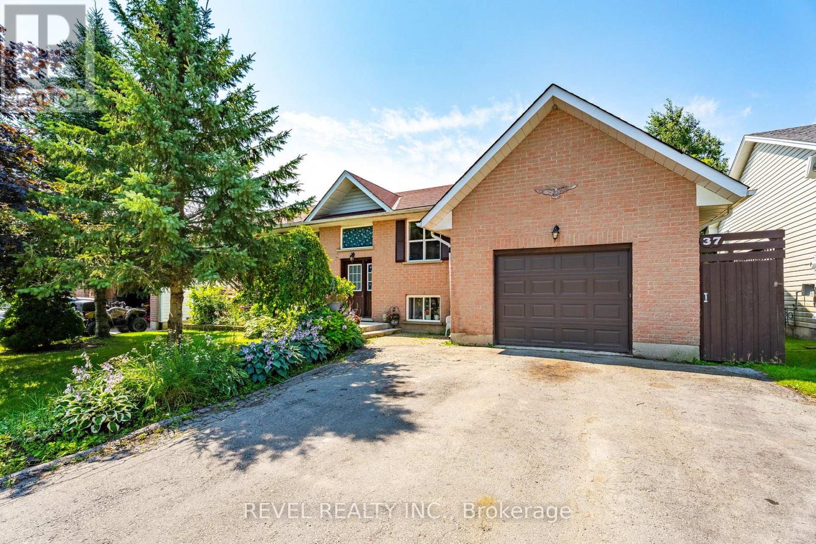 37 Wilson Crescent, Southgate, Ontario  N0C 1B0 - Photo 2 - X13675580