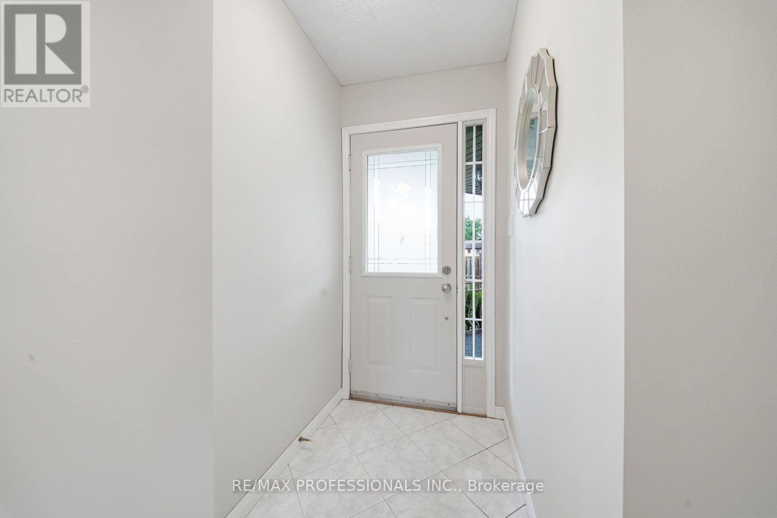 200 Morrison Drive, Haldimand, Ontario  N3W 1A8 - Photo 6 - X13675754