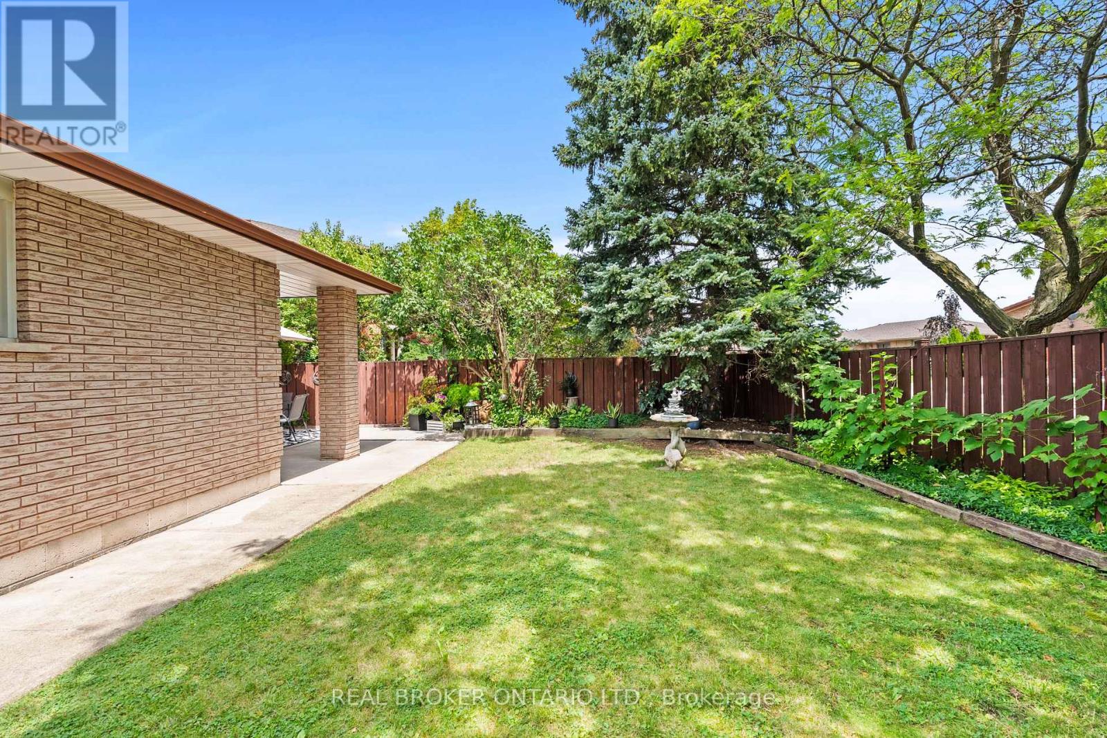 87 Monte Drive, Hamilton, Ontario  L8G 4M4 - Photo 37 - X13675766