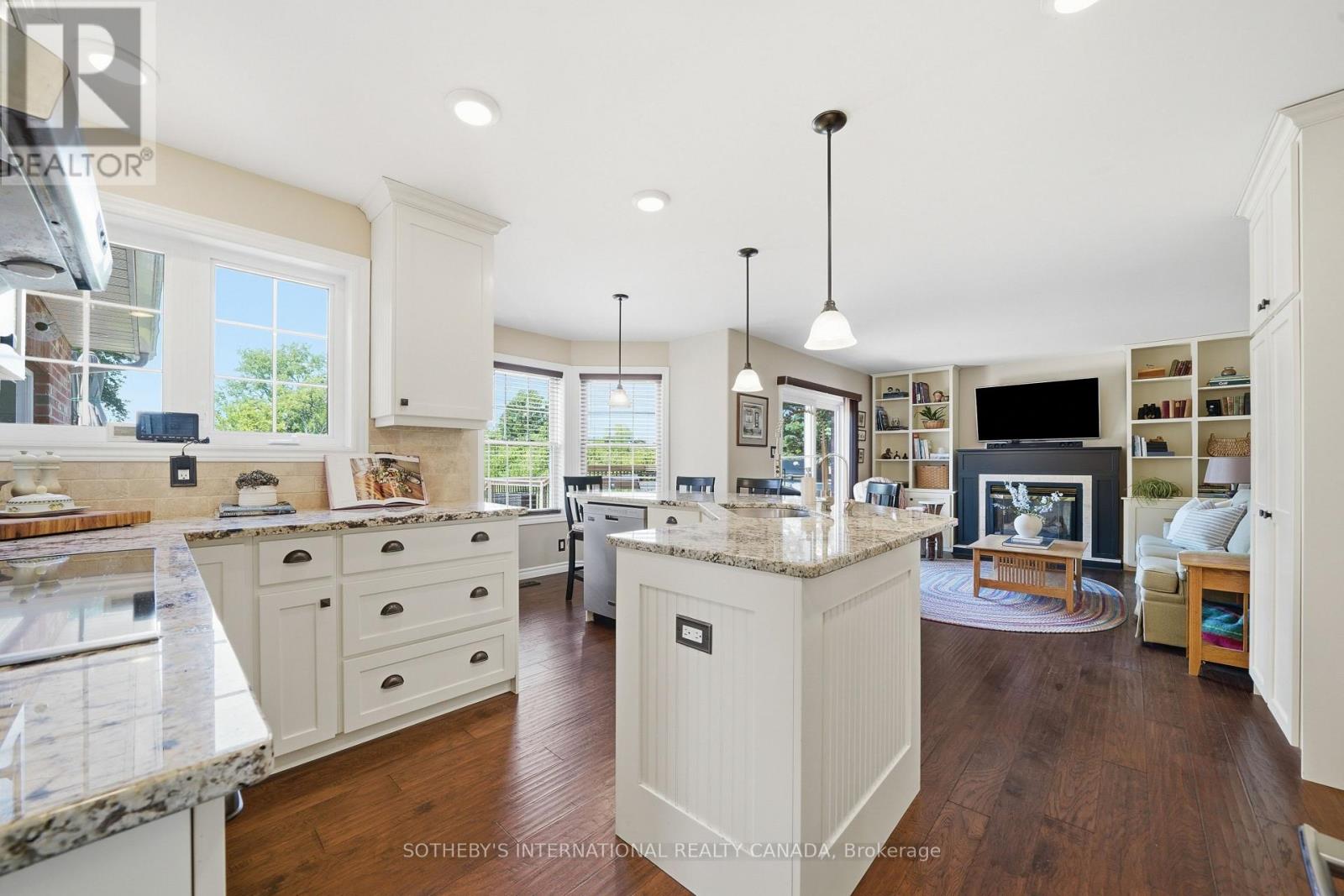 3007 County Road 13 E, Prince Edward County, Ontario  K0K 2P0 - Photo 6 - X13675804