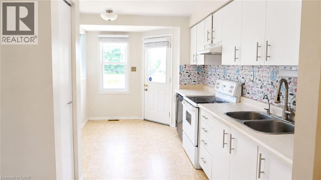 10 Holborn Court Unit# 38, Kitchener, Ontario  N2A 3Y9 - Photo 15 - 40848484