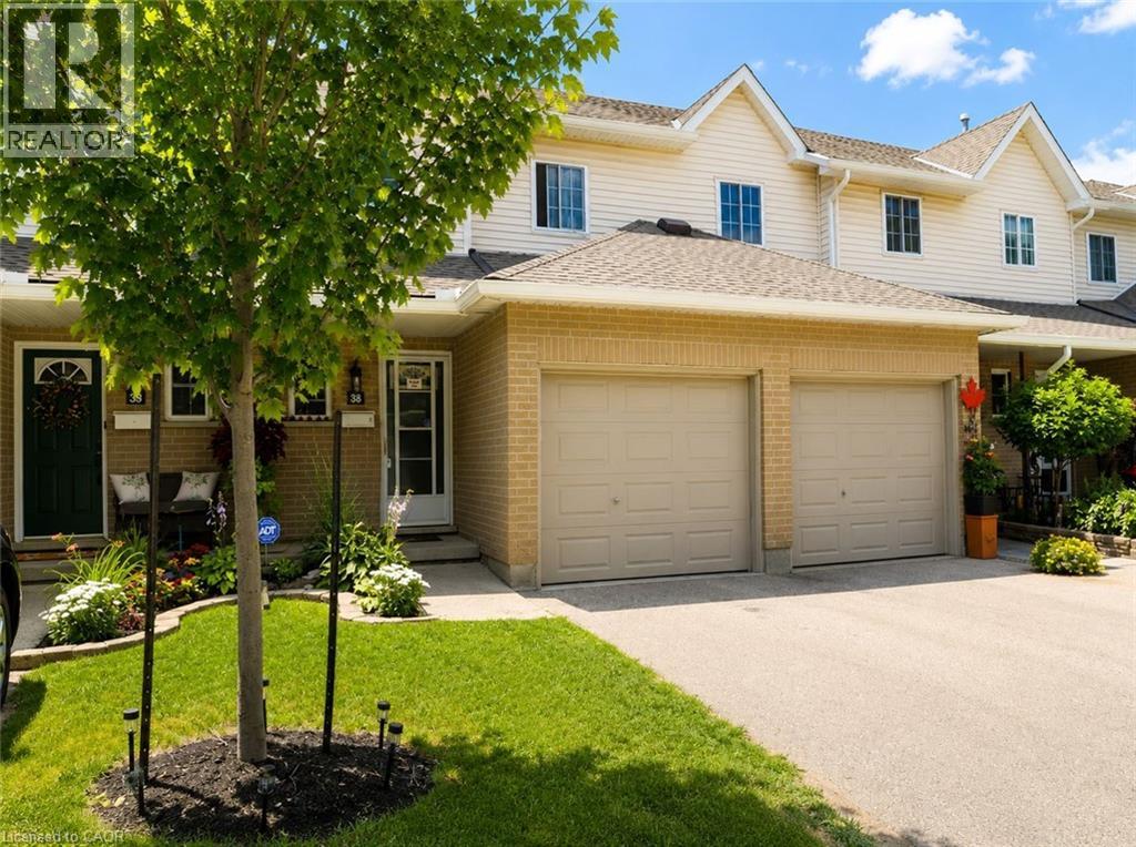 10 Holborn Court Unit# 38, Kitchener, Ontario  N2A 3Y9 - Photo 3 - 40848484