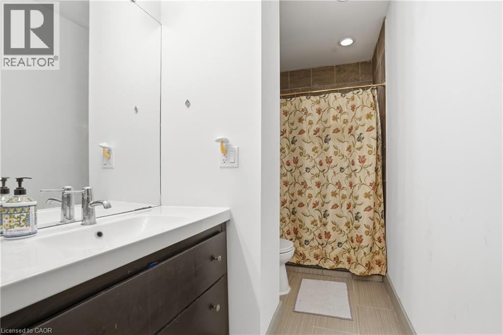888 Edgemere Road, Fort Erie, Ontario  L2A 1A8 - Photo 28 - 40848641