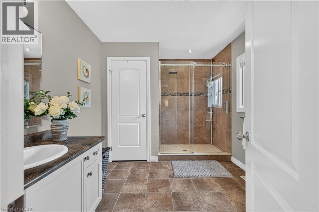 522 Woodbine Avenue, Kitchener, Ontario  N2R 1Y9 - Photo 30 - 40853130