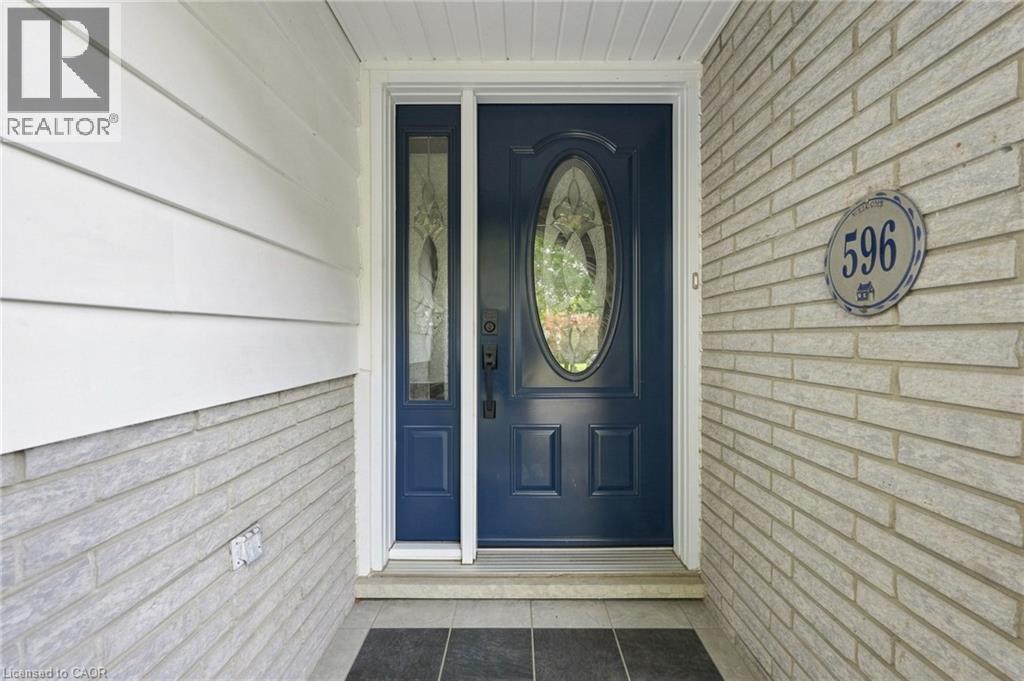 596 Louise Drive, Burlington, Ontario  L7L 2T9 - Photo 3 - 40853280