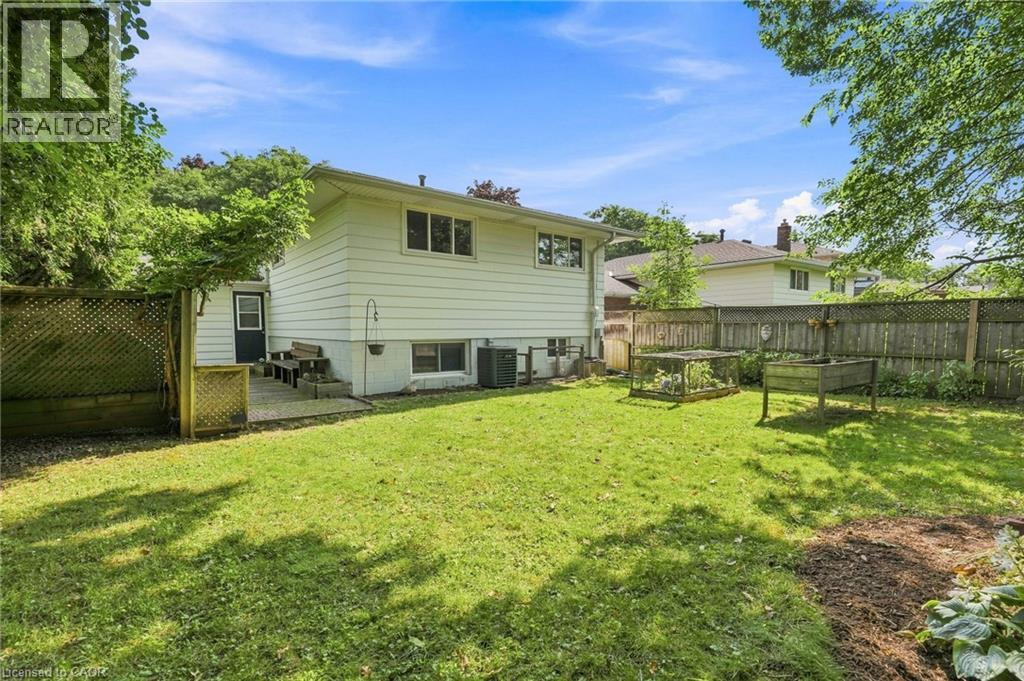 596 Louise Drive, Burlington, Ontario  L7L 2T9 - Photo 48 - 40853280