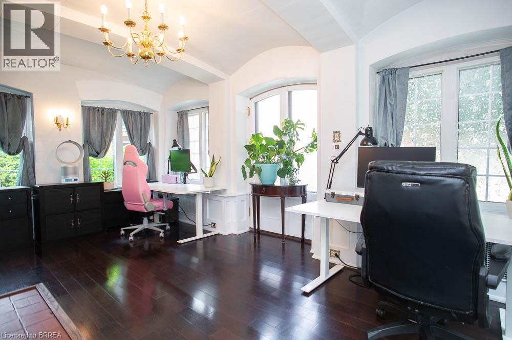 116 Dufferin Avenue, Brantford, Ontario  N3T 4R1 - Photo 9 - 40855734