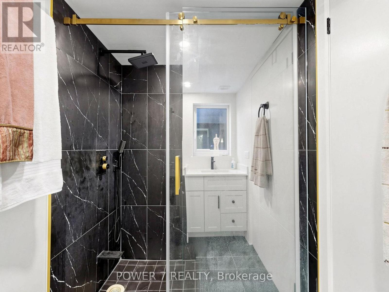 2512 - 8 Park Road, Toronto, Ontario  M4W 3S5 - Photo 24 - C13650290