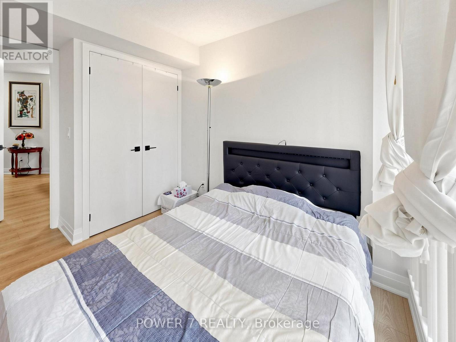 2512 - 8 Park Road, Toronto, Ontario  M4W 3S5 - Photo 26 - C13650290