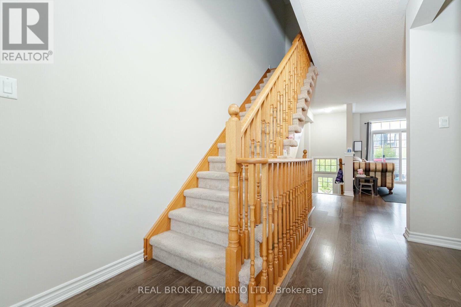 50 Magdalene Crescent, Brampton, Ontario  L6Z 0G8 - Photo 9 - W13585288