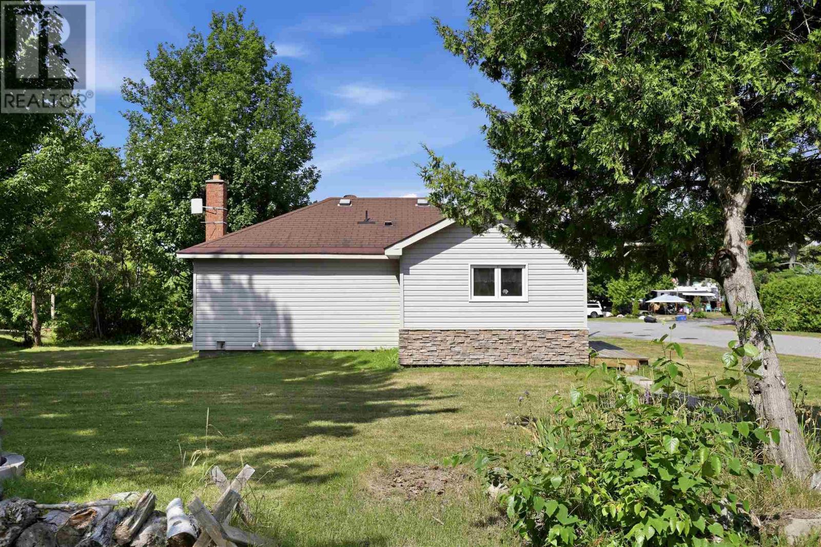 59 Queen St, Thessalon, Ontario  P0R 1L0 - Photo 24 - SM262000