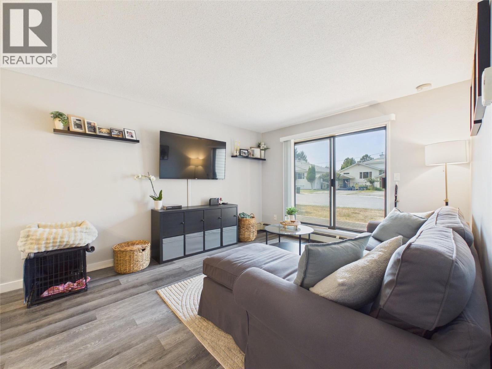 1108 23rd Avenue N Unit# 102, Cranbrook, British Columbia  V1C 5T6 - Photo 3 - 10397723