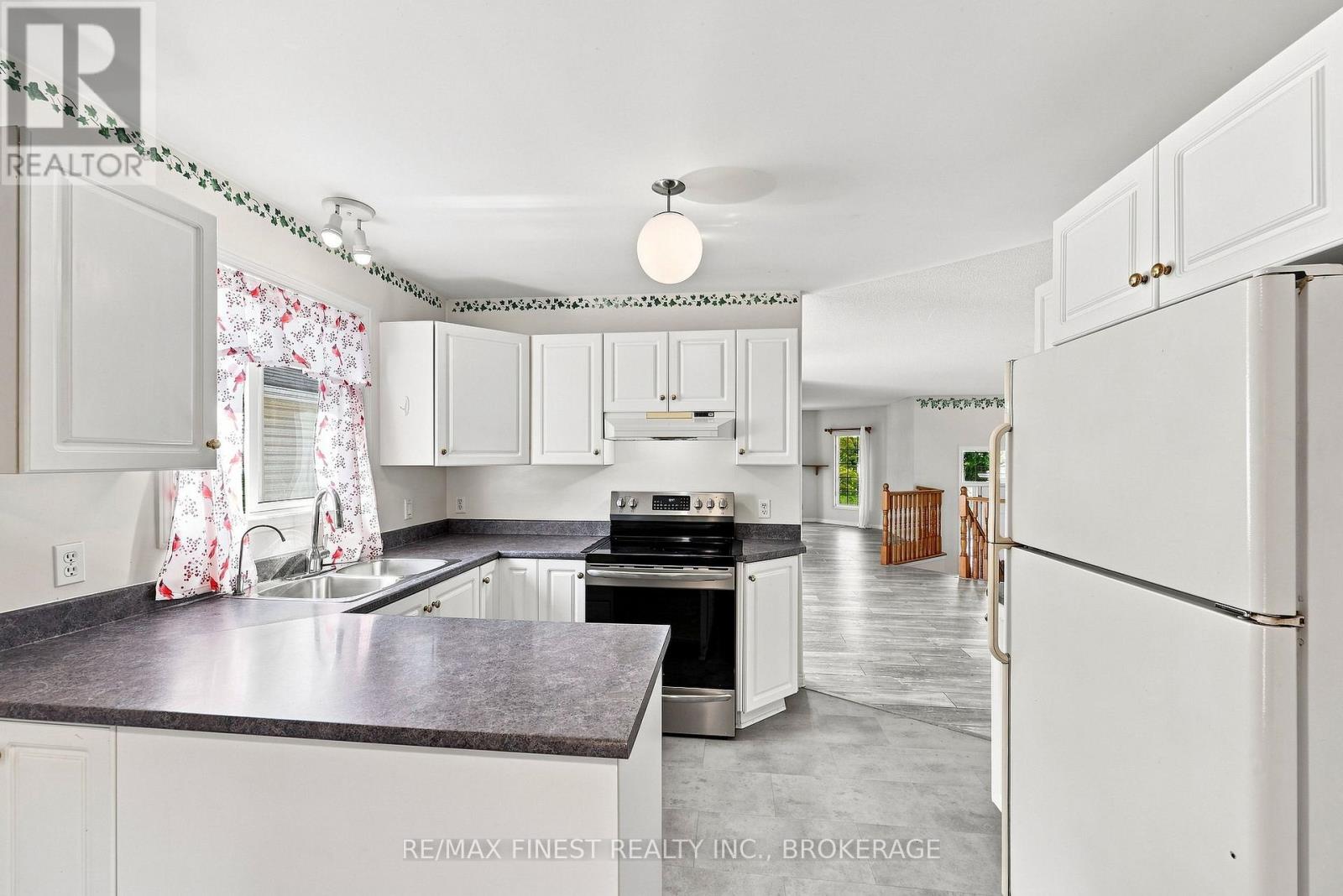 416 Sheila Court, Kingston, Ontario  K7K 7C7 - Photo 24 - X13659416