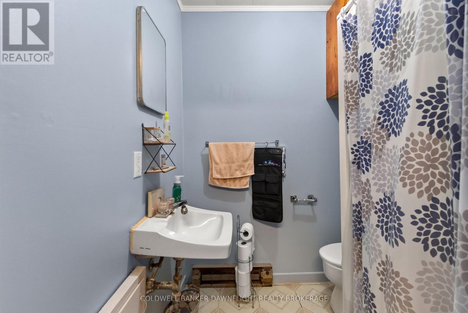 37 Main Street E, Bluewater, Ontario  N0M 2T0 - Photo 11 - X13649962