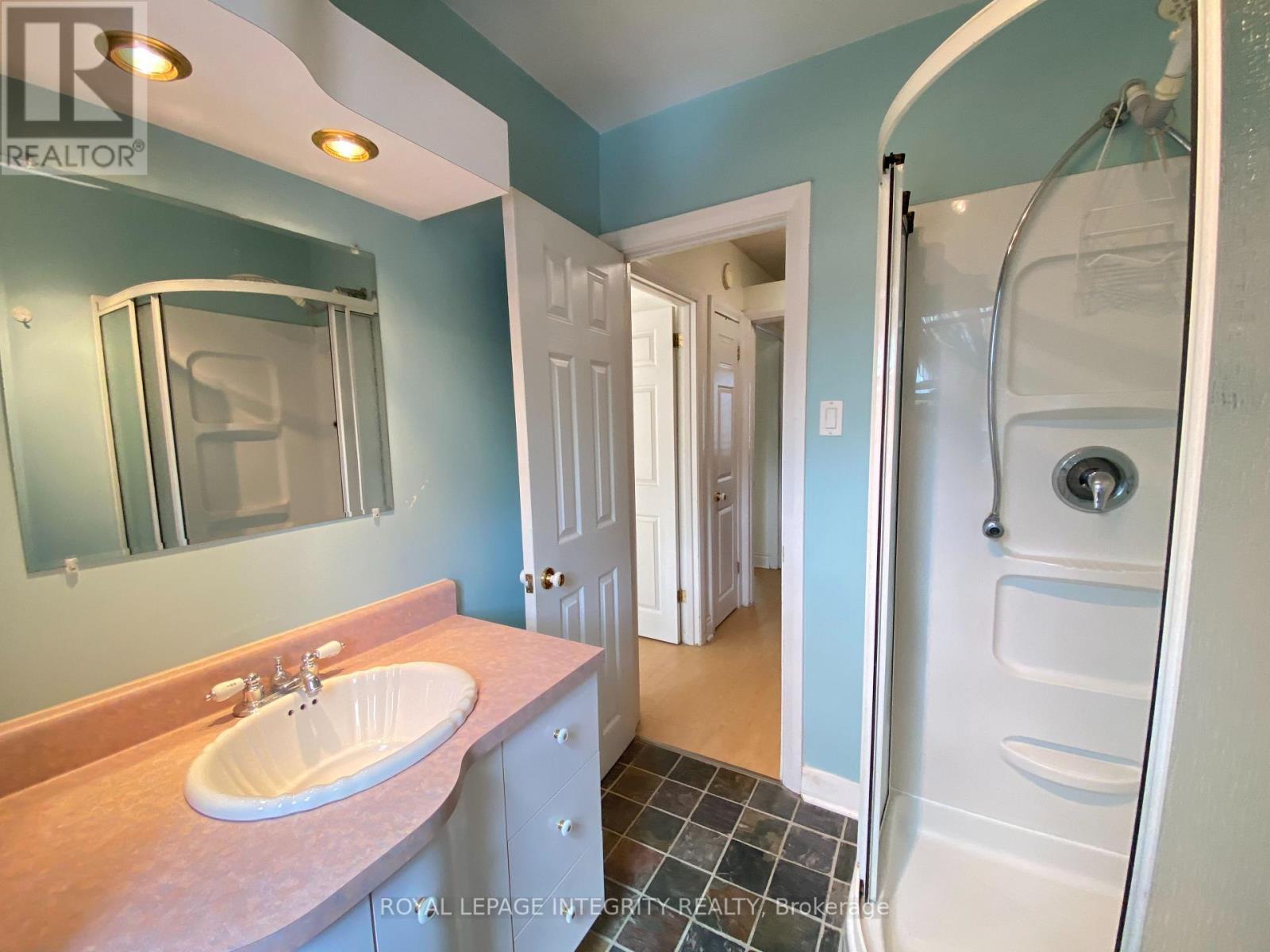 1222 Dorchester Avenue, Ottawa, Ontario  K1Z 8E4 - Photo 25 - X13671920