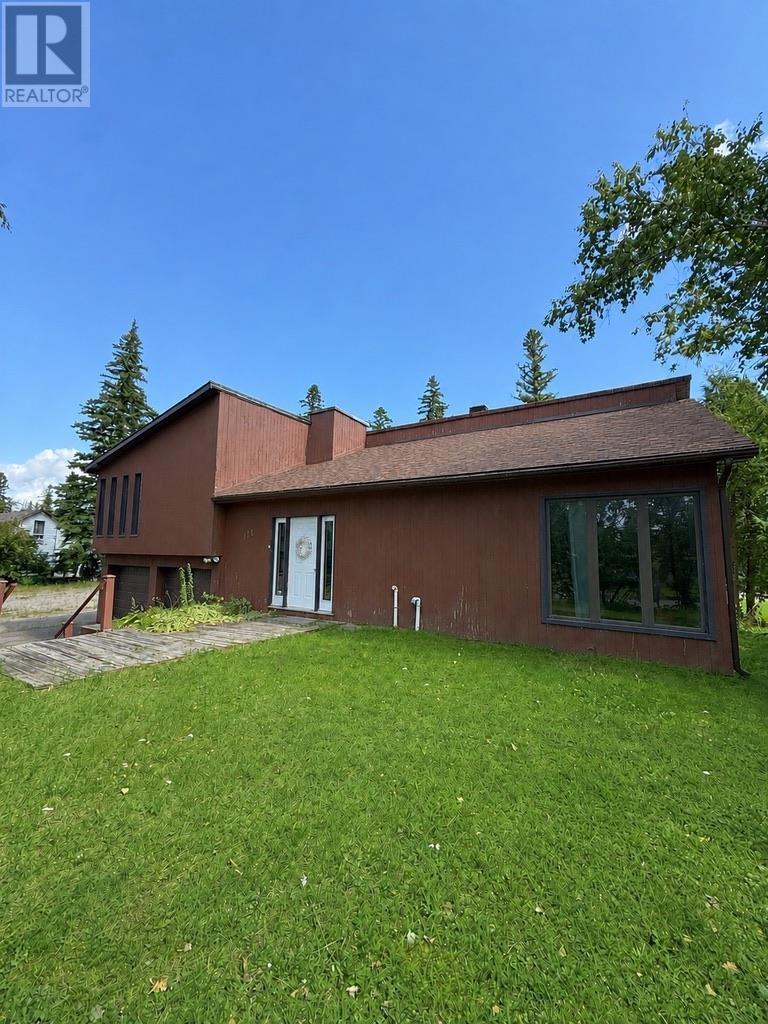 109-111 Hillcrest Rd, Longlac, Ontario  P0T 2A0 - Photo 3 - TB2602351
