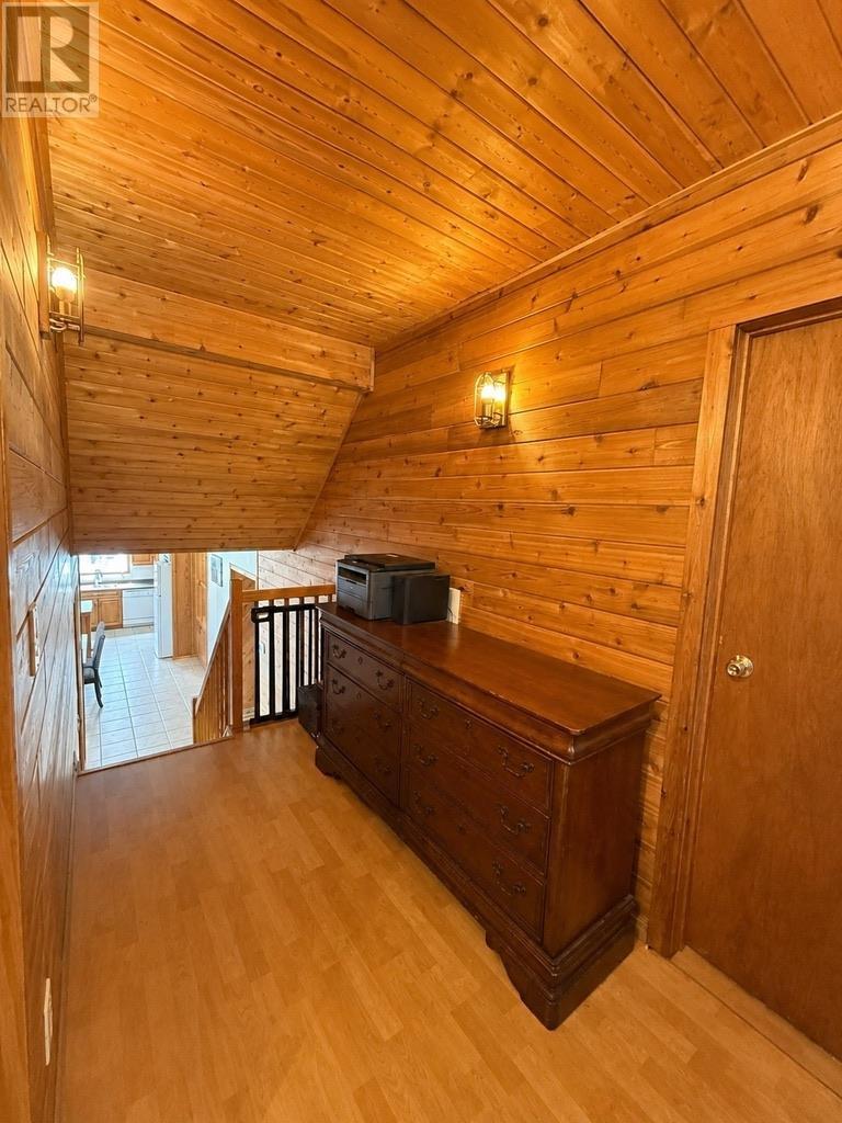 109-111 Hillcrest Rd, Longlac, Ontario  P0T 2A0 - Photo 12 - TB2602351