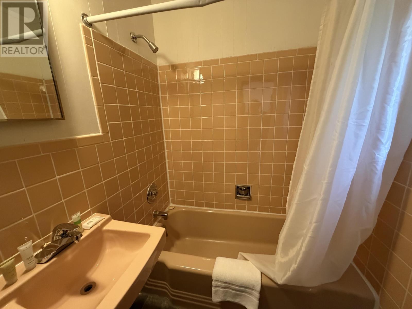 200 Ethel St, Schreiber, Ontario  P0T 2S0 - Photo 21 - TB2602364